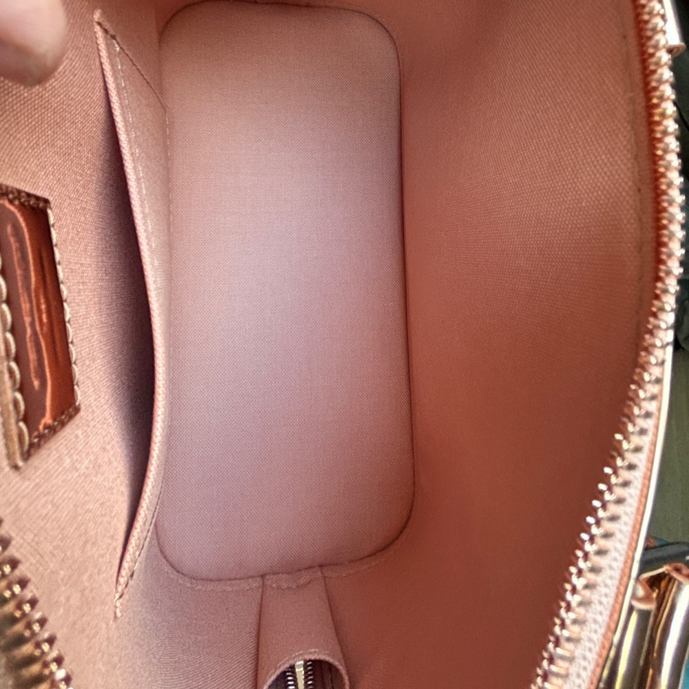 🦄Limited Edition Louis Vuitton Miroir Copper Rose Gold Alma BB Crossbody🦄 - Picture 6 of 10